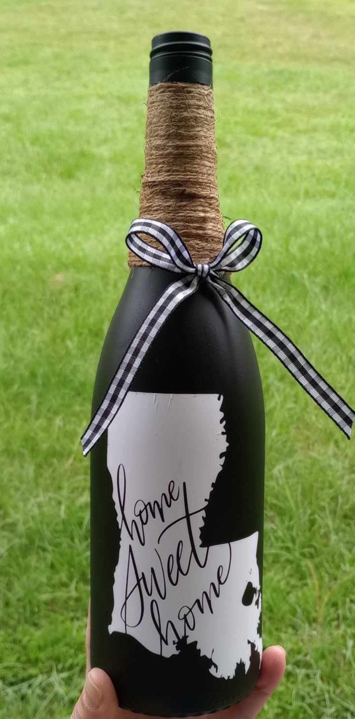 Custom State “Welcome to Our Home” Decorative Wine Bottle – Housewarming & Closing Gift