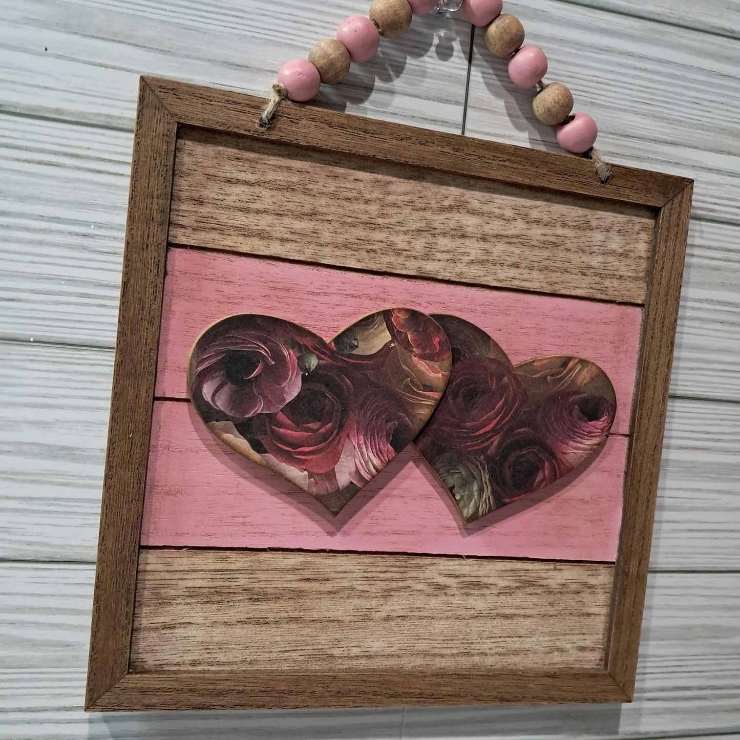 Reversible Holiday Decor Set – Valentine’s & St. Patrick’s Day Signs & Candle Riser