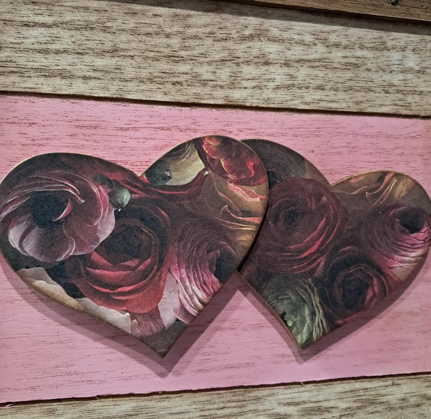 Reversible Holiday Decor Set – Valentine’s & St. Patrick’s Day Signs & Candle Riser