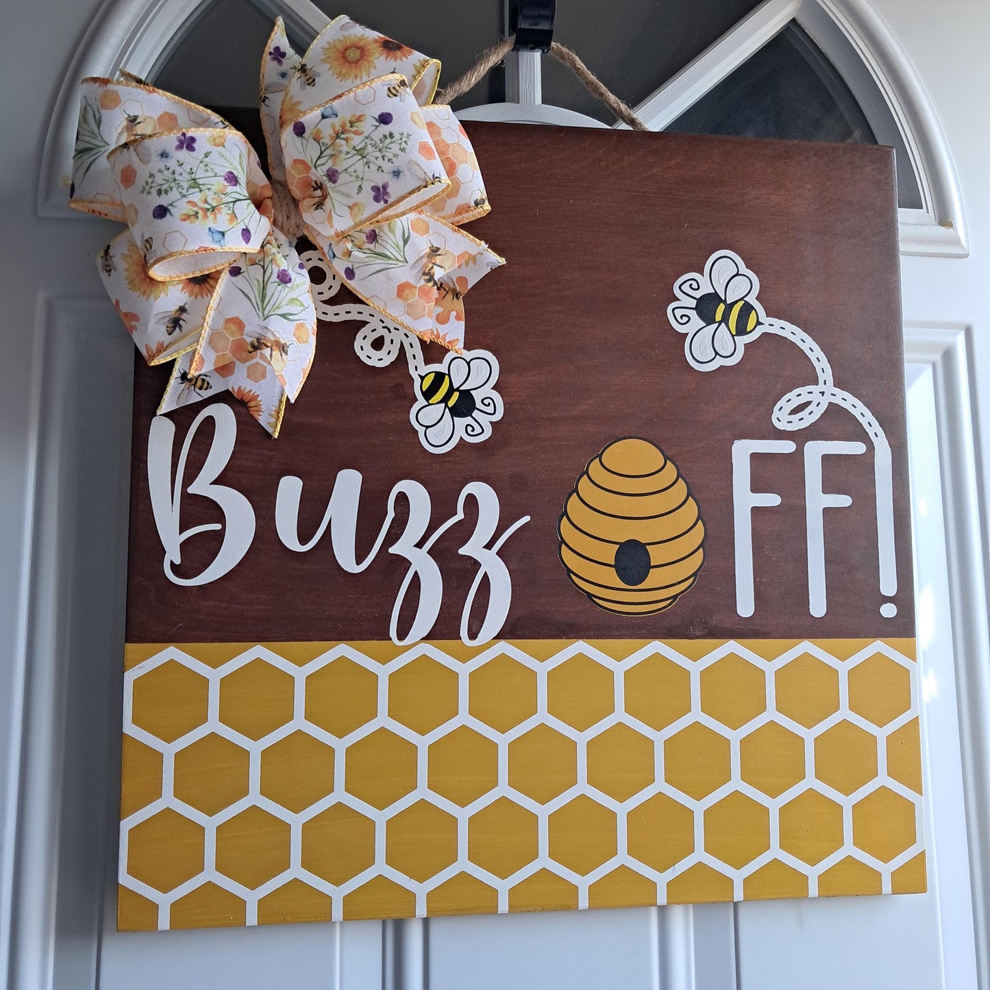 Buzz Off Door Hanger – Bee & Sunflower Sign – Funny Front Door Decor – Bow & Jute Hanger Included – Optional Greenery