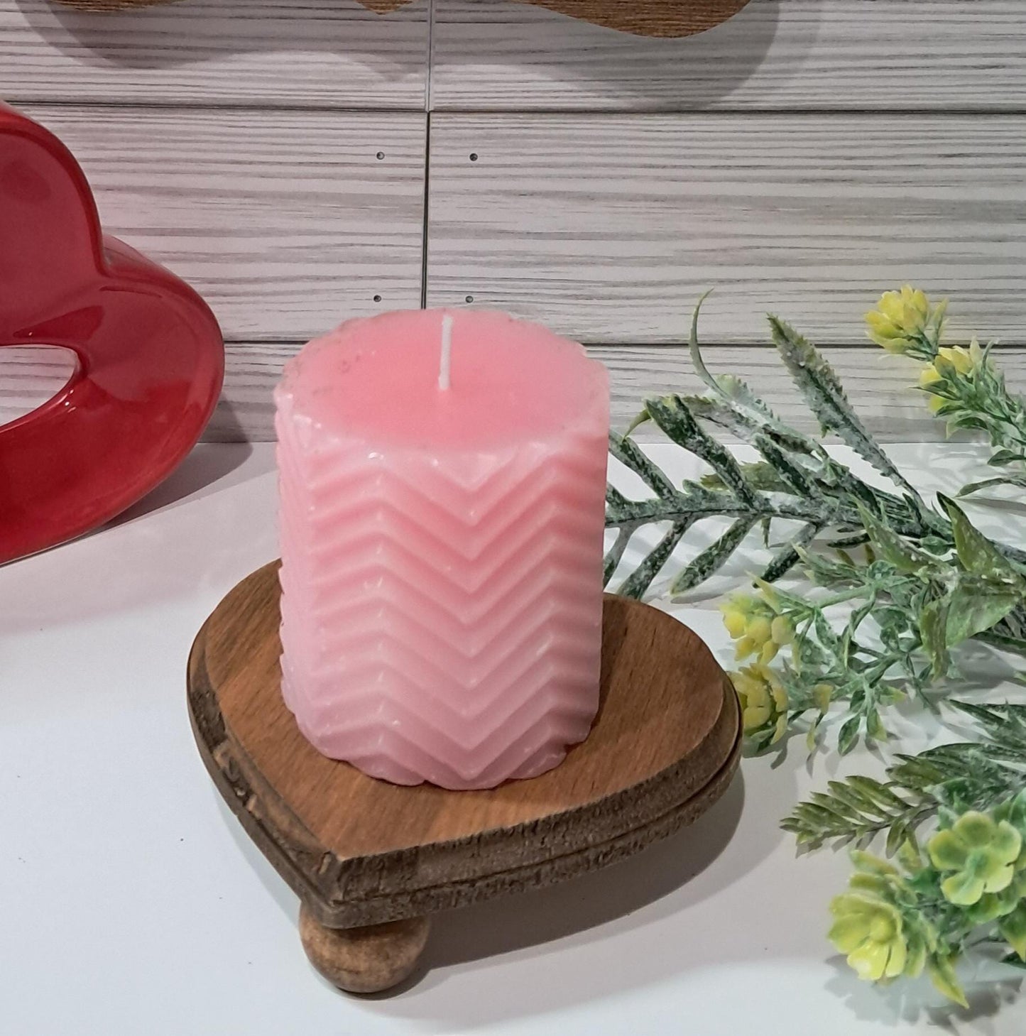 Reversible Holiday Decor Set – Valentine’s & St. Patrick’s Day Signs & Candle Riser
