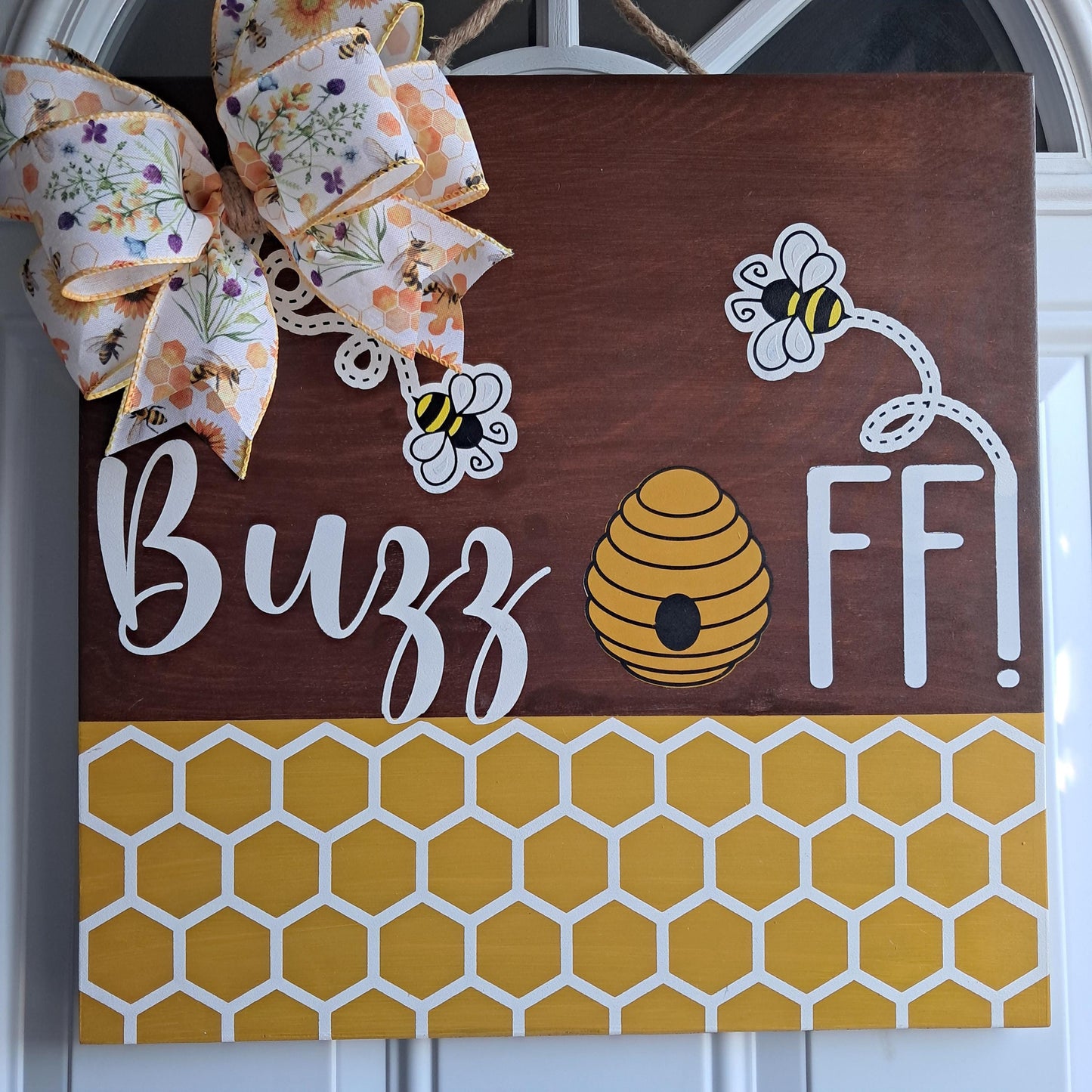 Buzz Off Door Hanger – Bee & Sunflower Sign – Funny Front Door Decor – Bow & Jute Hanger Included – Optional Greenery