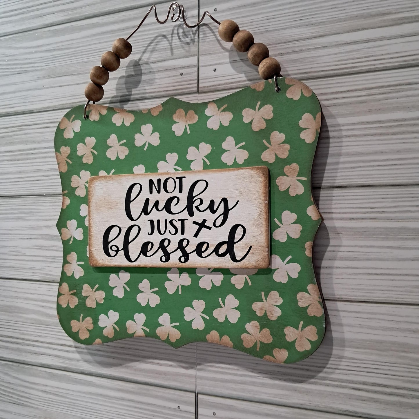 Reversible Holiday Decor Set – Valentine’s & St. Patrick’s Day Signs & Candle Riser